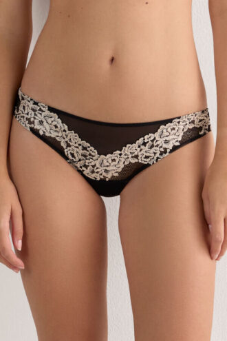 Brazilian Slip Pretty Flowers