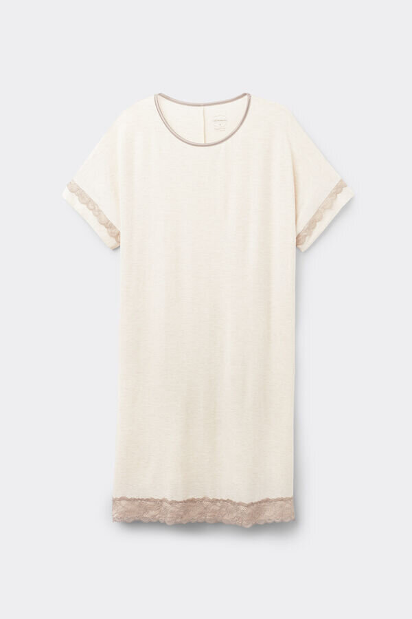 Camicia da notte con maniche corte e bordi in pizzo Camicia da notte con maniche corte e bordi in pizzo