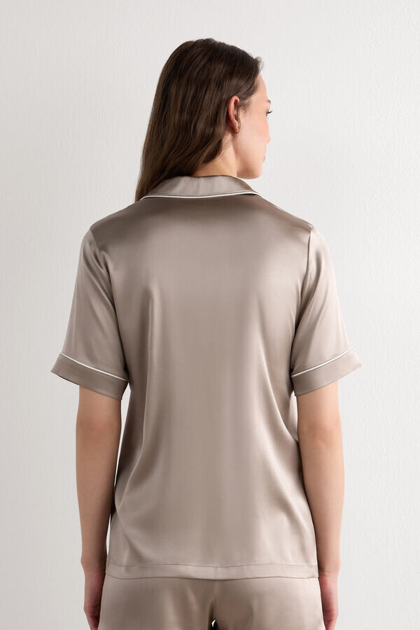 Camicia da uomo in seta a maniche corte Camicia da uomo in seta a maniche corte