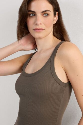 Canotta con dorso a vogatore in cotone superiore