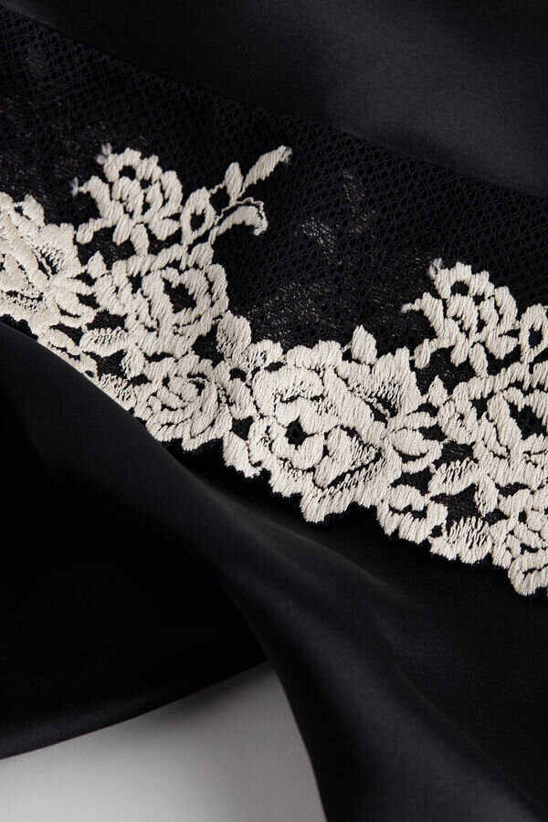 Canotta in seta con spalline sottili Pretty Flowers Canotta in seta con spalline sottili Pretty Flowers