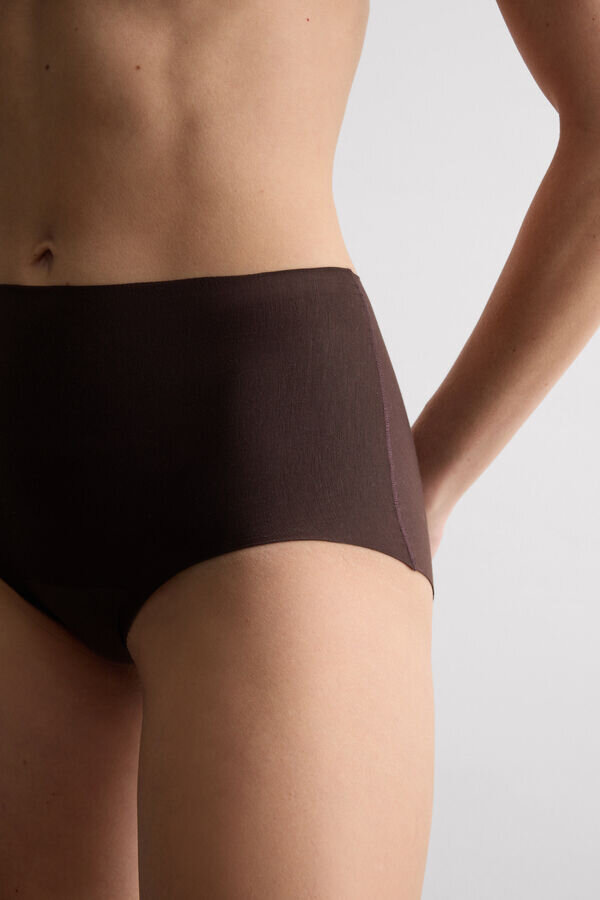 Hipster a vita alta dal comfort superiore Hipster a vita alta dal comfort superiore