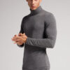 Maglia a maniche lunghe con collo alto in modal e cashmere Maglia a maniche lunghe con collo alto in modal e cashmere