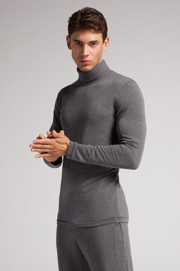 Maglia a maniche lunghe con collo alto in modal e cashmere Maglia a maniche lunghe con collo alto in modal e cashmere