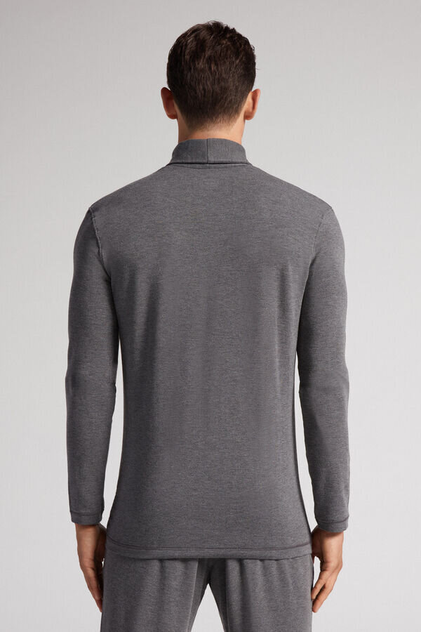 Maglia a maniche lunghe con collo alto in modal e cashmere Maglia a maniche lunghe con collo alto in modal e cashmere