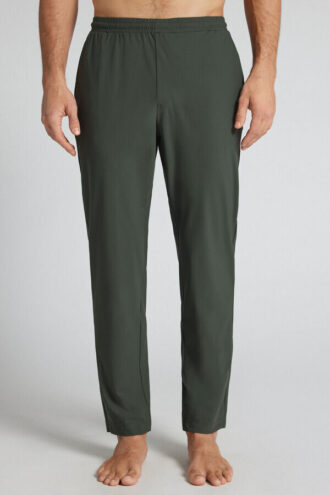 Pantaloni non stirabili