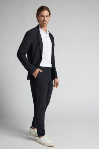 Pantaloni non stirabili