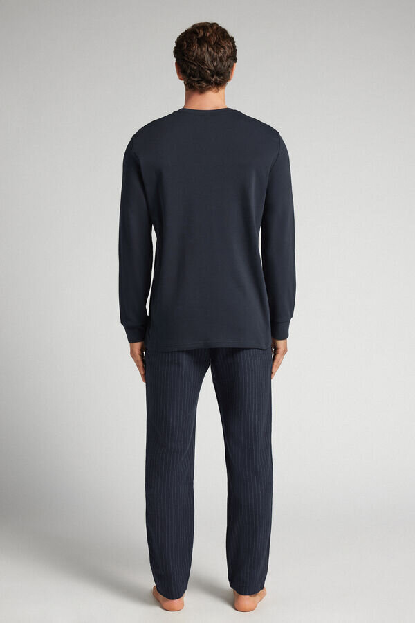 Pigiama lungo in cotone gessato Pigiama lungo in cotone gessato