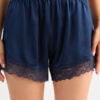 Shorts in seta con bordi in pizzo