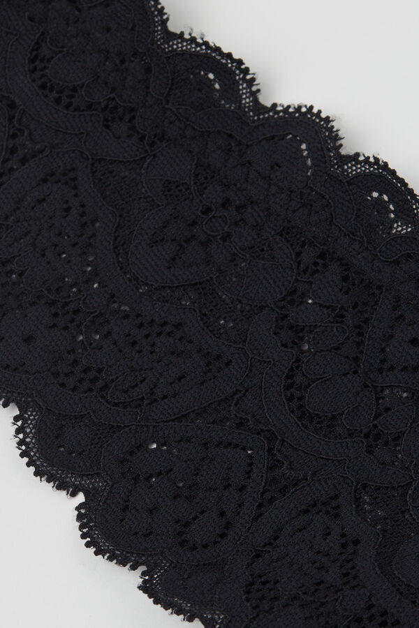 Slip Brazilian in pizzo stile anni ’80 Slip Brazilian in pizzo stile anni ’80