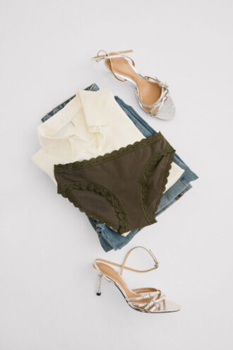 Slip in cotone e pizzo