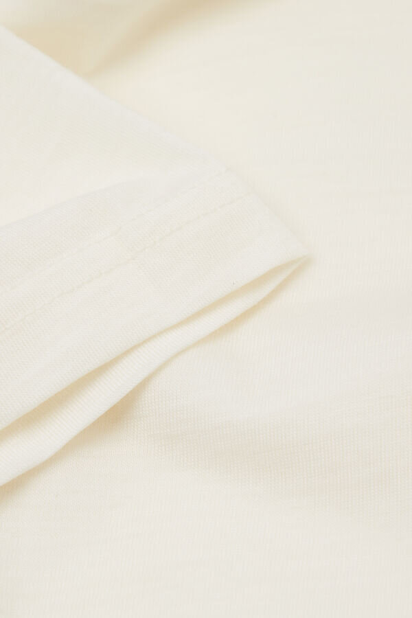 T-shirt a maniche corte in lana merino elasticizzata T-shirt a maniche corte in lana merino elasticizzata