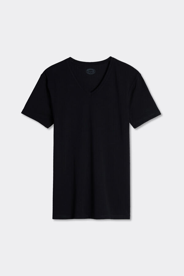 T-shirt con scollo a V in cotone elasticizzato di qualità superiore T-shirt con scollo a V in cotone elasticizzato di qualità superiore
