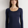 Top a maniche lunghe con scollo rotondo in modal ultraleggero e cashmere