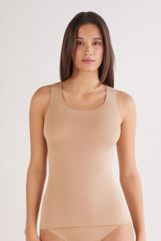 Top ampio in modal cashmere ultraleggero Top ampio in modal cashmere ultraleggero