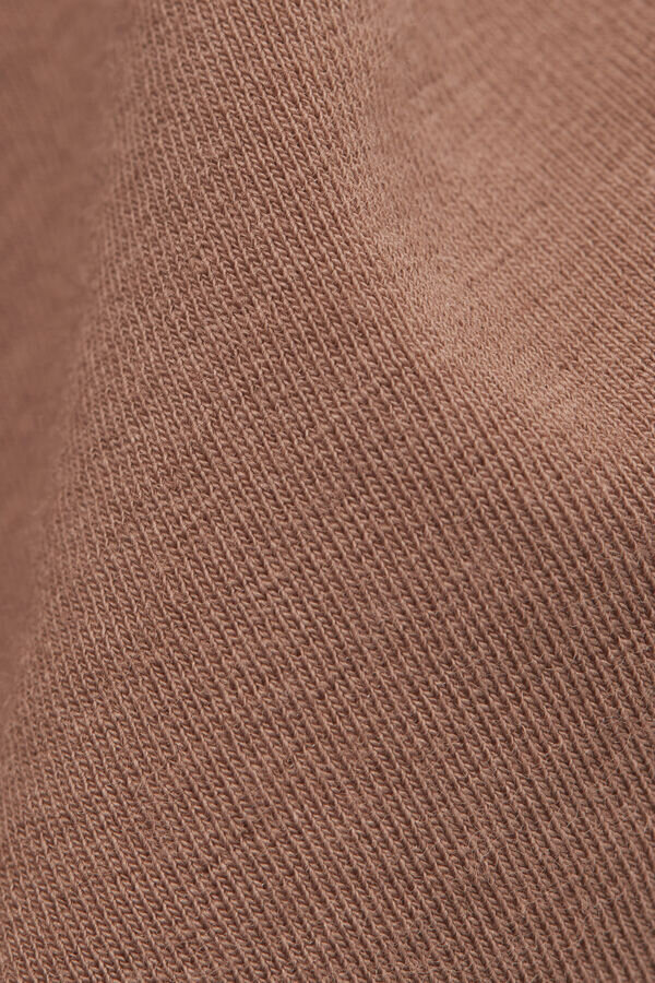 Top con scollo a barchetta in cotone ultraleggero Top con scollo a barchetta in cotone ultraleggero