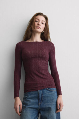Top con scollo a barchetta in maglia a trecce ultraleggera con cashmere