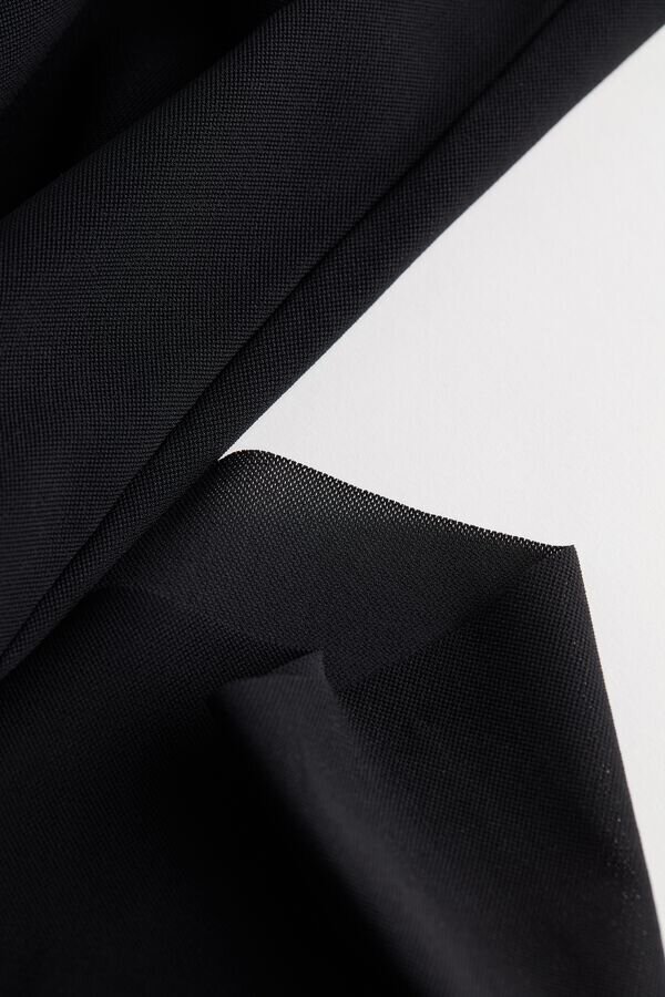 Top in micromesh senza cuciture Top in micromesh senza cuciture