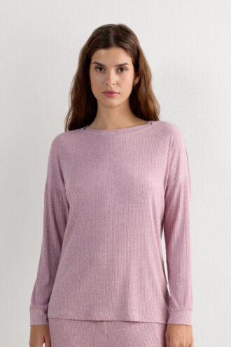 Top in modal a maniche lunghe con scollo a barchetta Comfort Chic
