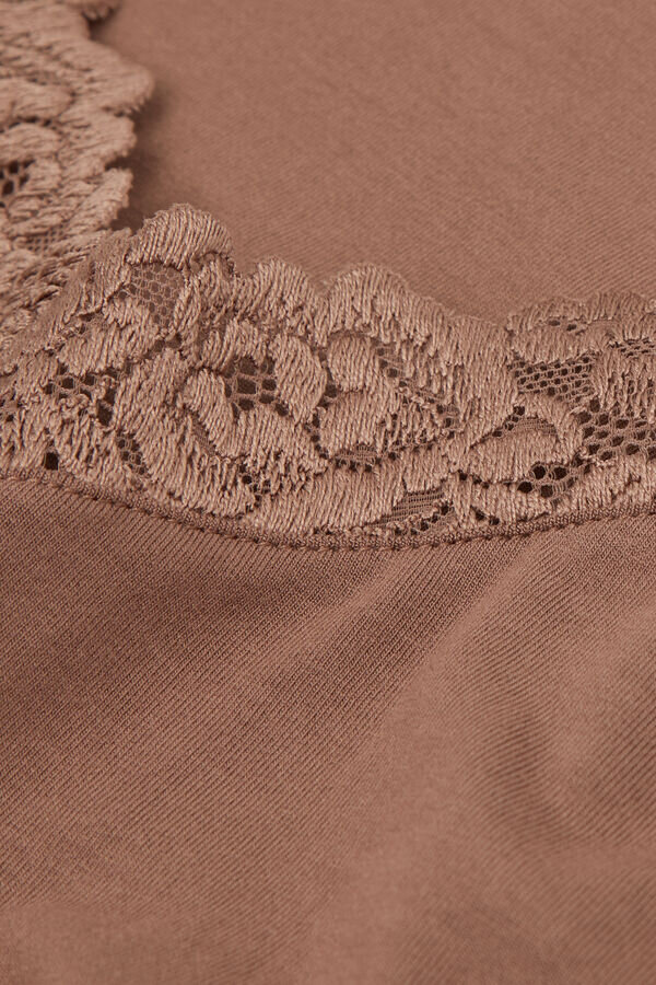 Top in modal Pretty Flowers Top in modal Pretty Flowers