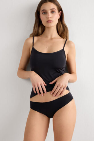 Top in Ultralight Microfiber