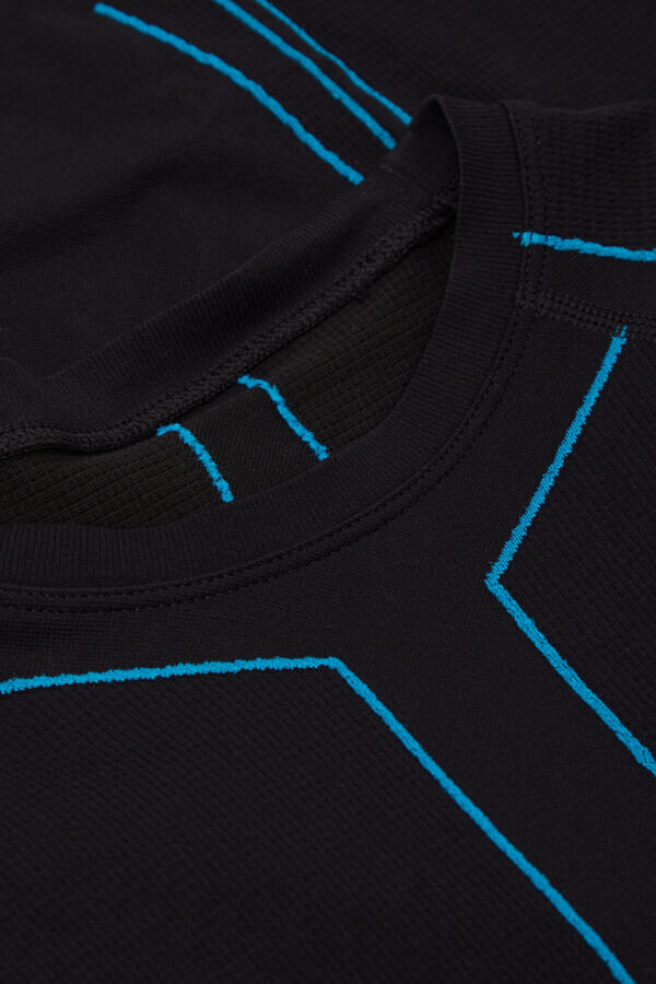 Top sportivo tecnico a maniche corte Top sportivo tecnico a maniche corte