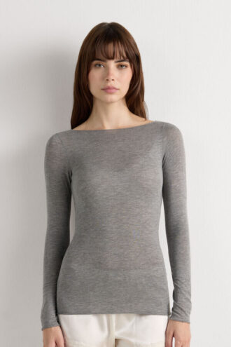 Top ultraleggero in modal e cashmere con scollo a barchetta