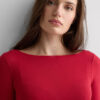 Top ultraleggero in modal e cashmere con scollo a barchetta Top ultraleggero in modal e cashmere con scollo a barchetta