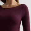 Top ultraleggero in modal e cashmere con scollo a barchetta Top ultraleggero in modal e cashmere con scollo a barchetta