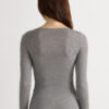 Top ultraleggero in modal e cashmere con scollo a barchetta Top ultraleggero in modal e cashmere con scollo a barchetta