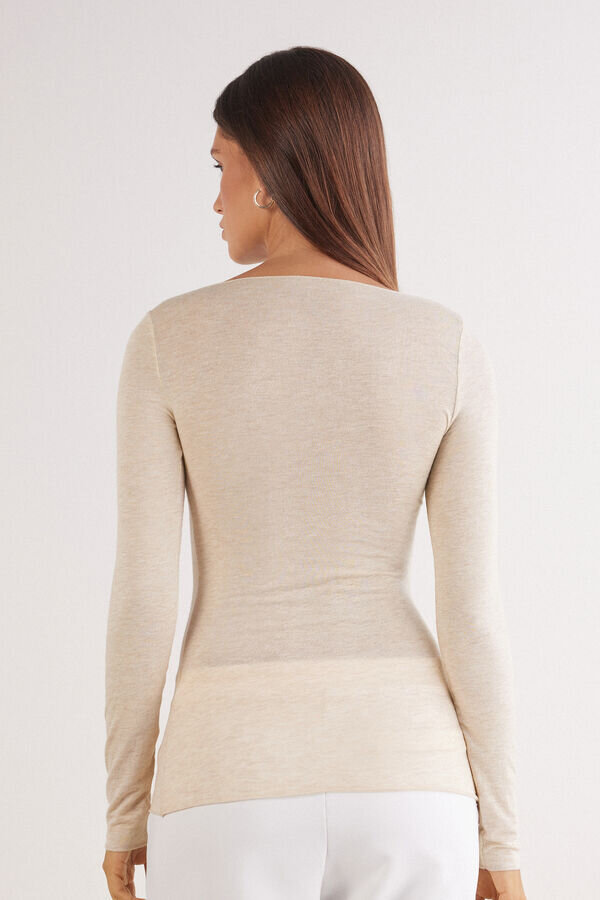 Top ultraleggero in modal e cashmere con scollo a barchetta Top ultraleggero in modal e cashmere con scollo a barchetta